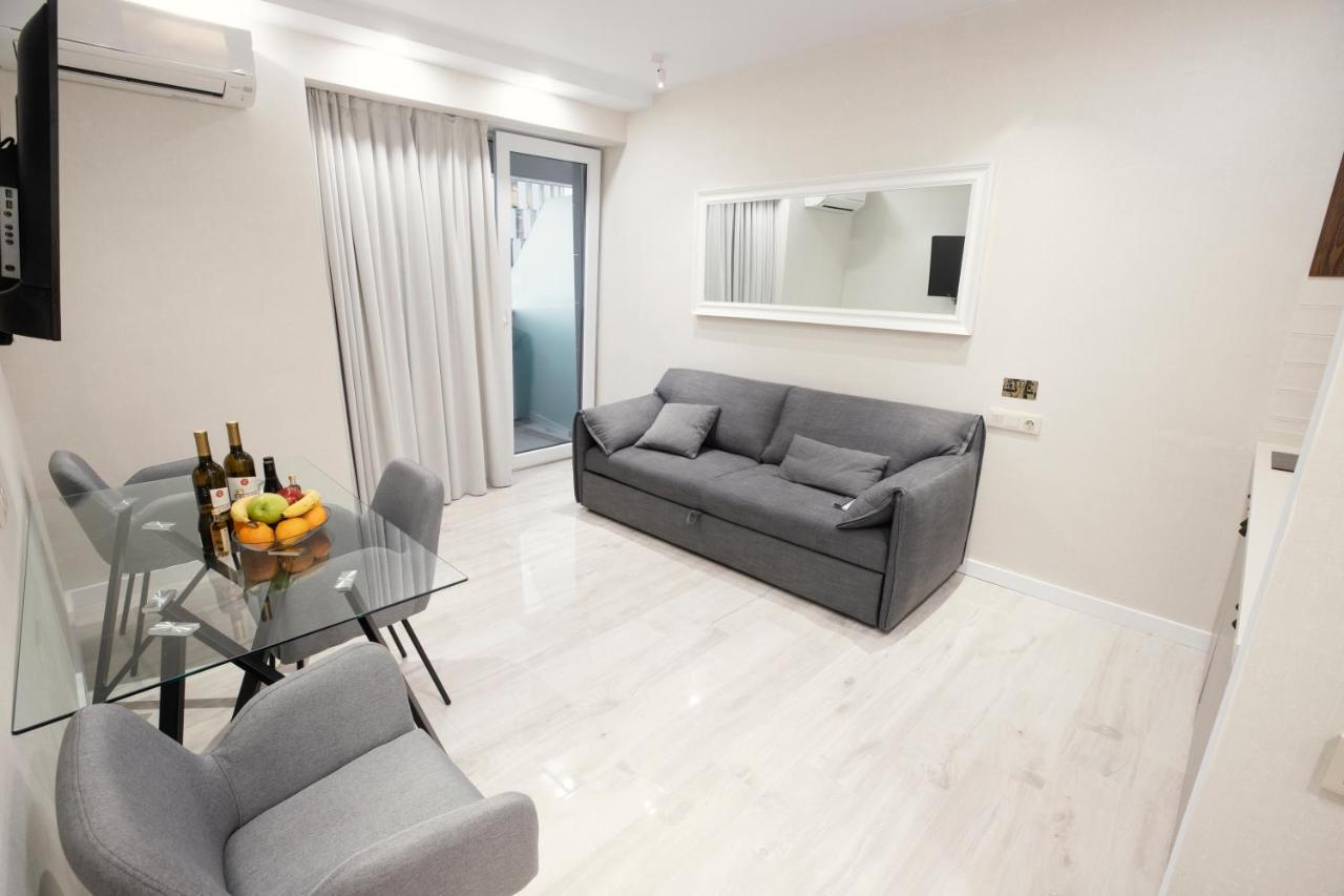 באטומי Gq Apartments On First Line מראה חיצוני תמונה