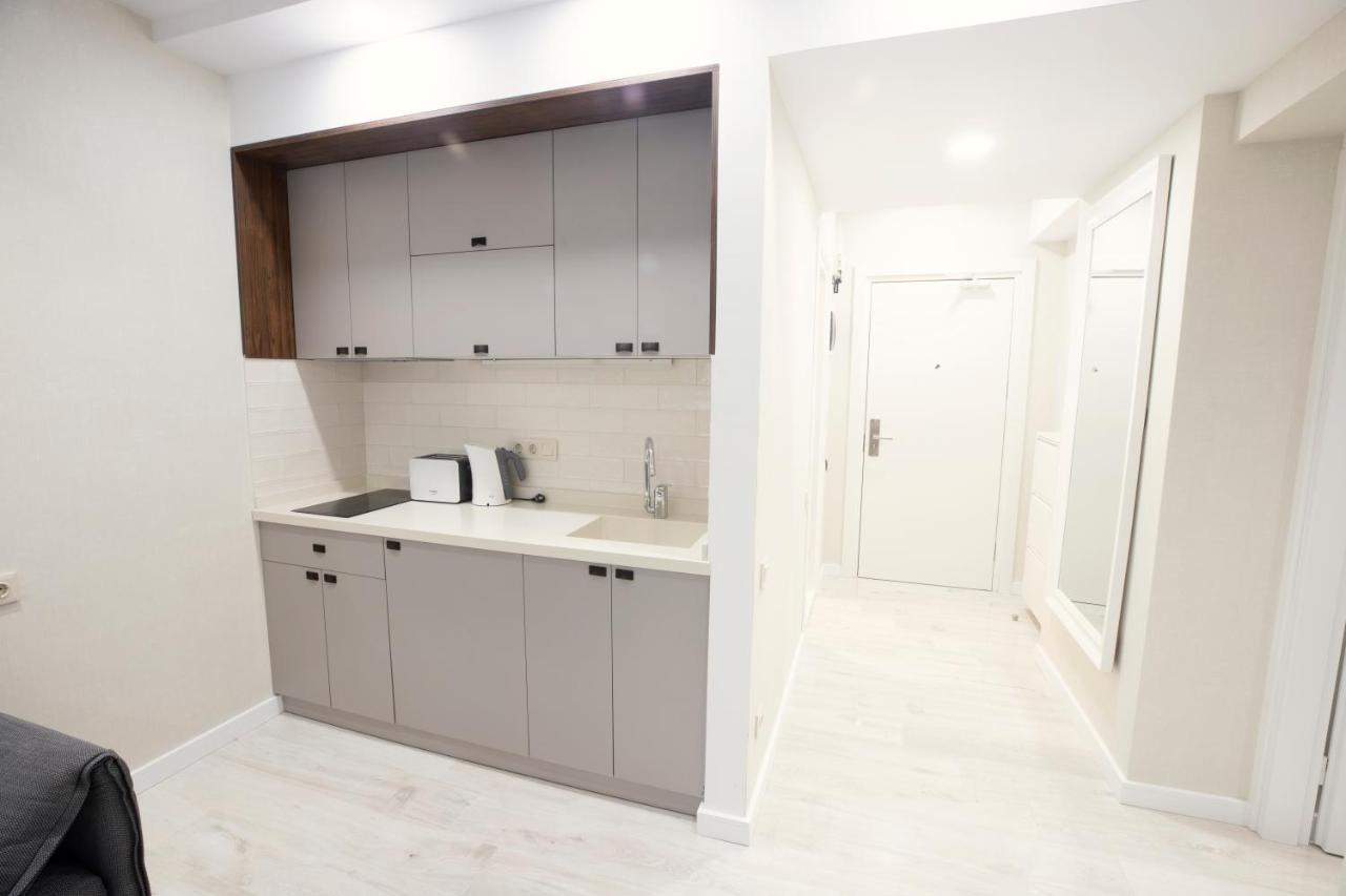 באטומי Gq Apartments On First Line מראה חיצוני תמונה