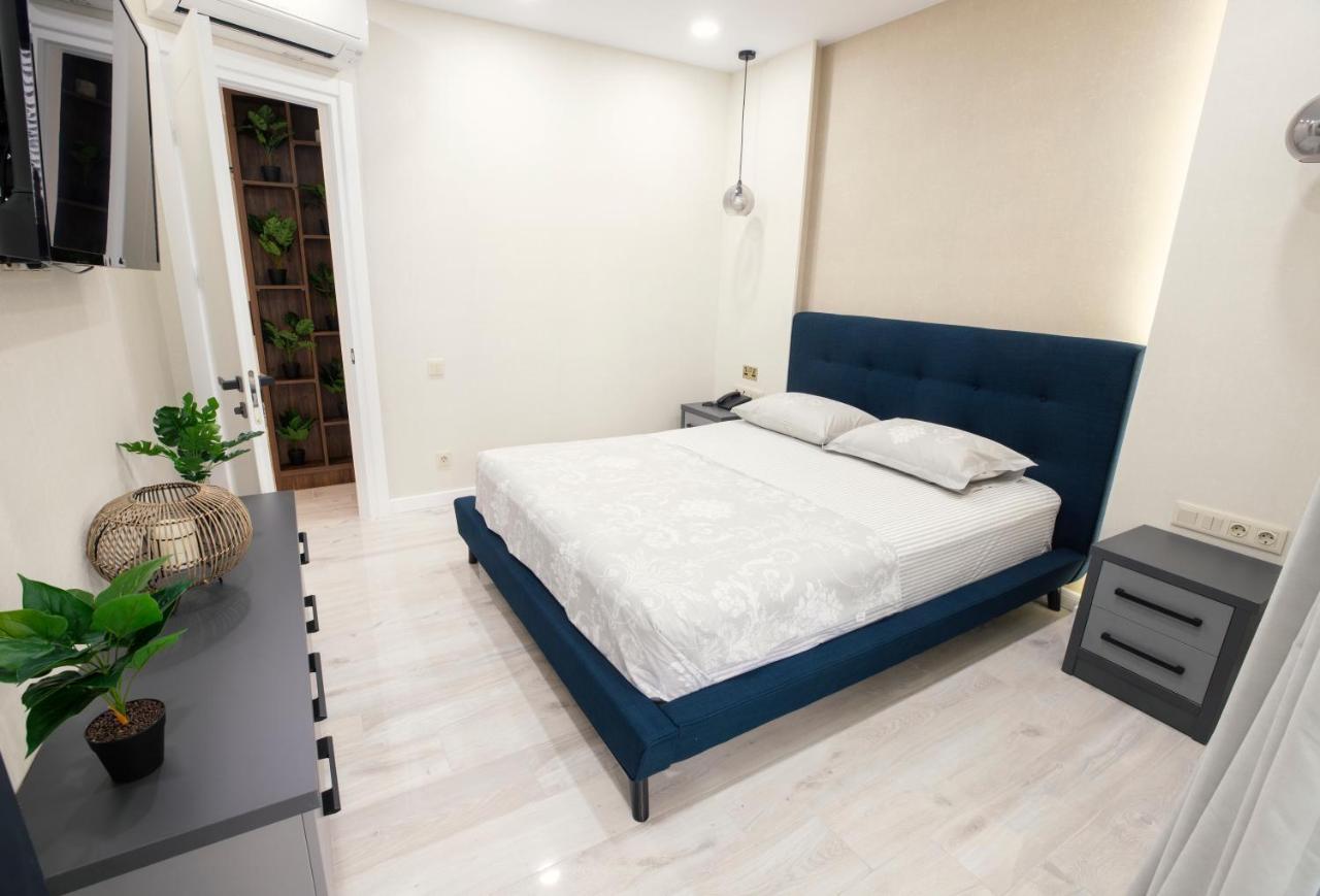 באטומי Gq Apartments On First Line מראה חיצוני תמונה
